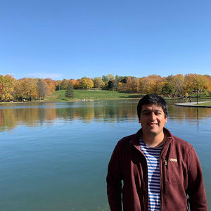 Meet your Posher, Felipe